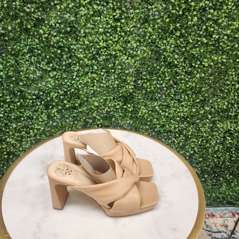 VINCE CAMUTO Women's Elmindi Square Toe Crossover High Heel Sandals Nude - Picture 6 of 6